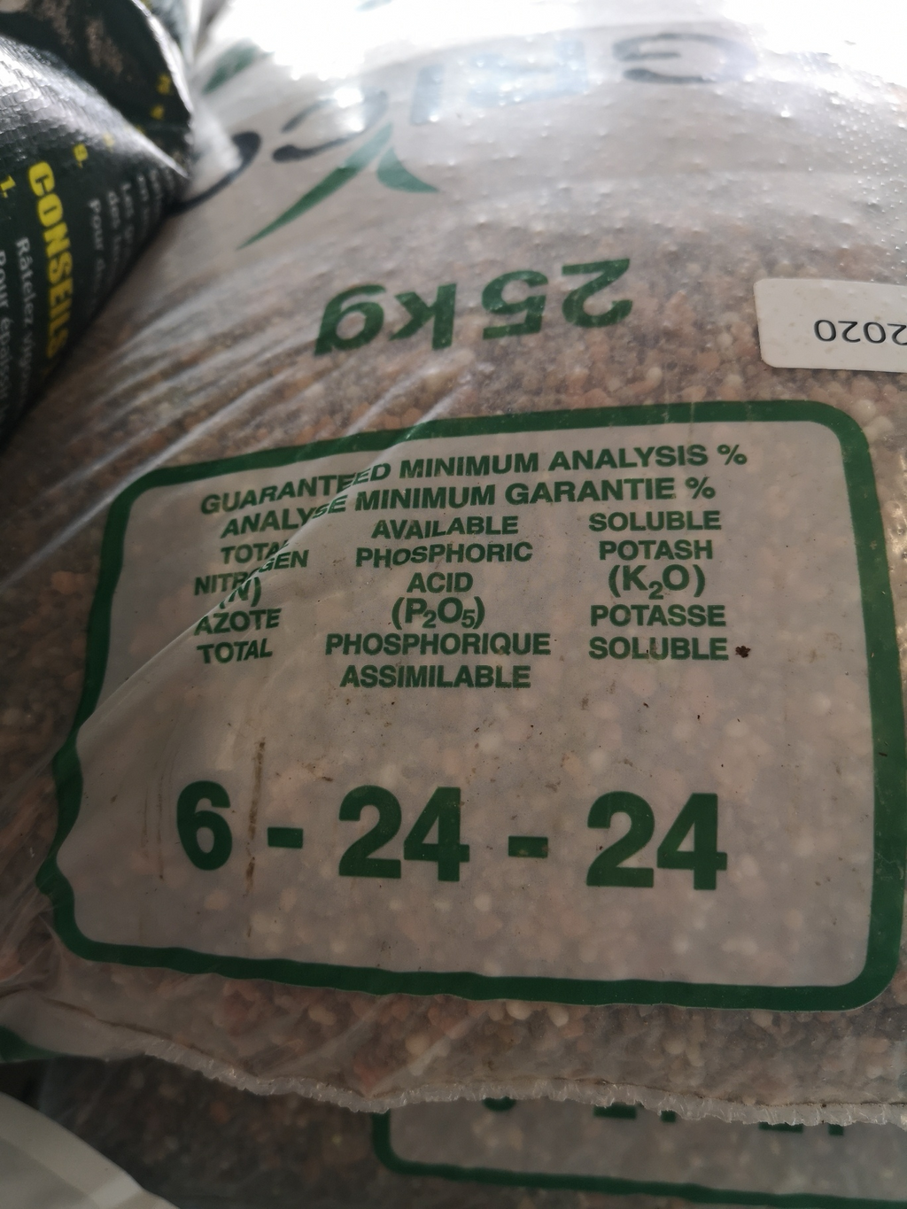 Holmes 6-24-24 Fertilizer 25kg